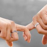 Choosing Matching Platinum Wedding Bands for Couples