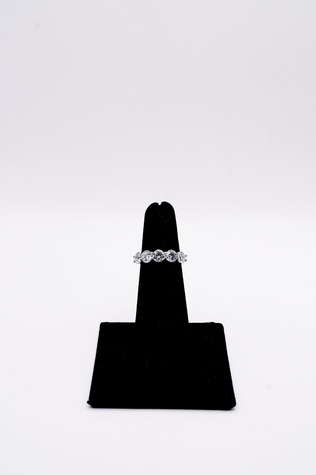 14K White Gold Diamond Band